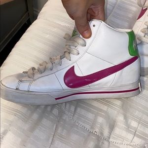 Nike High Tops - US WOMENS 8.5